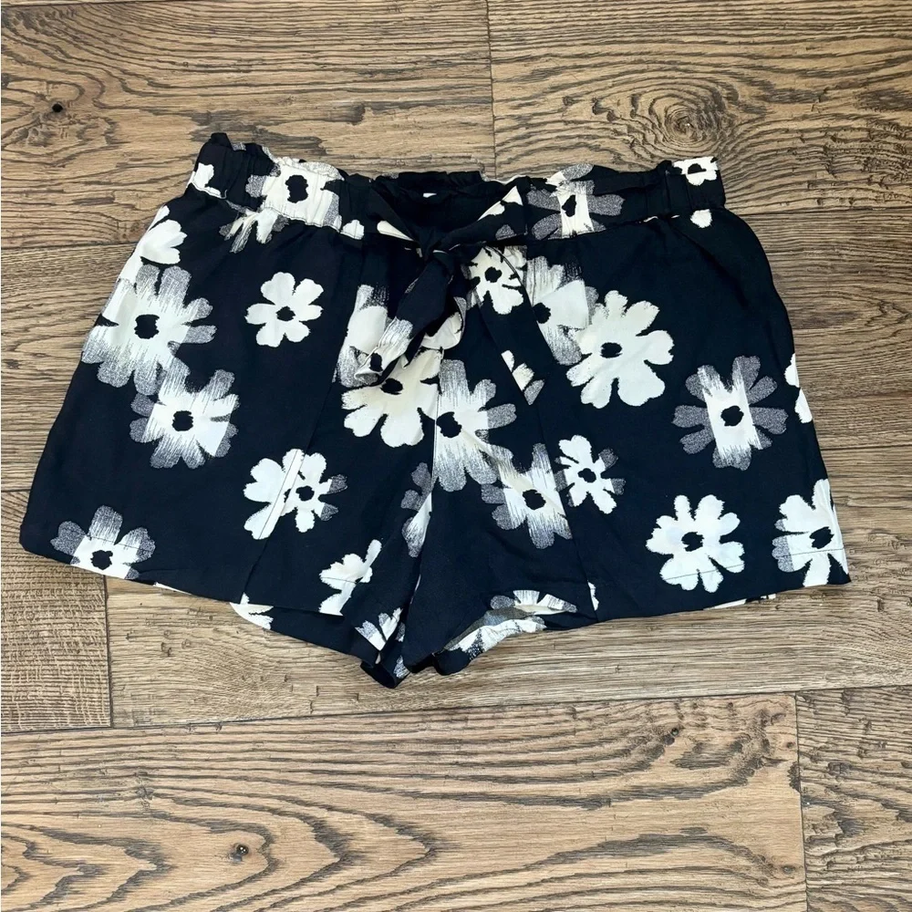 Madewell Drapey pull-on shorts floral ikat Flowy